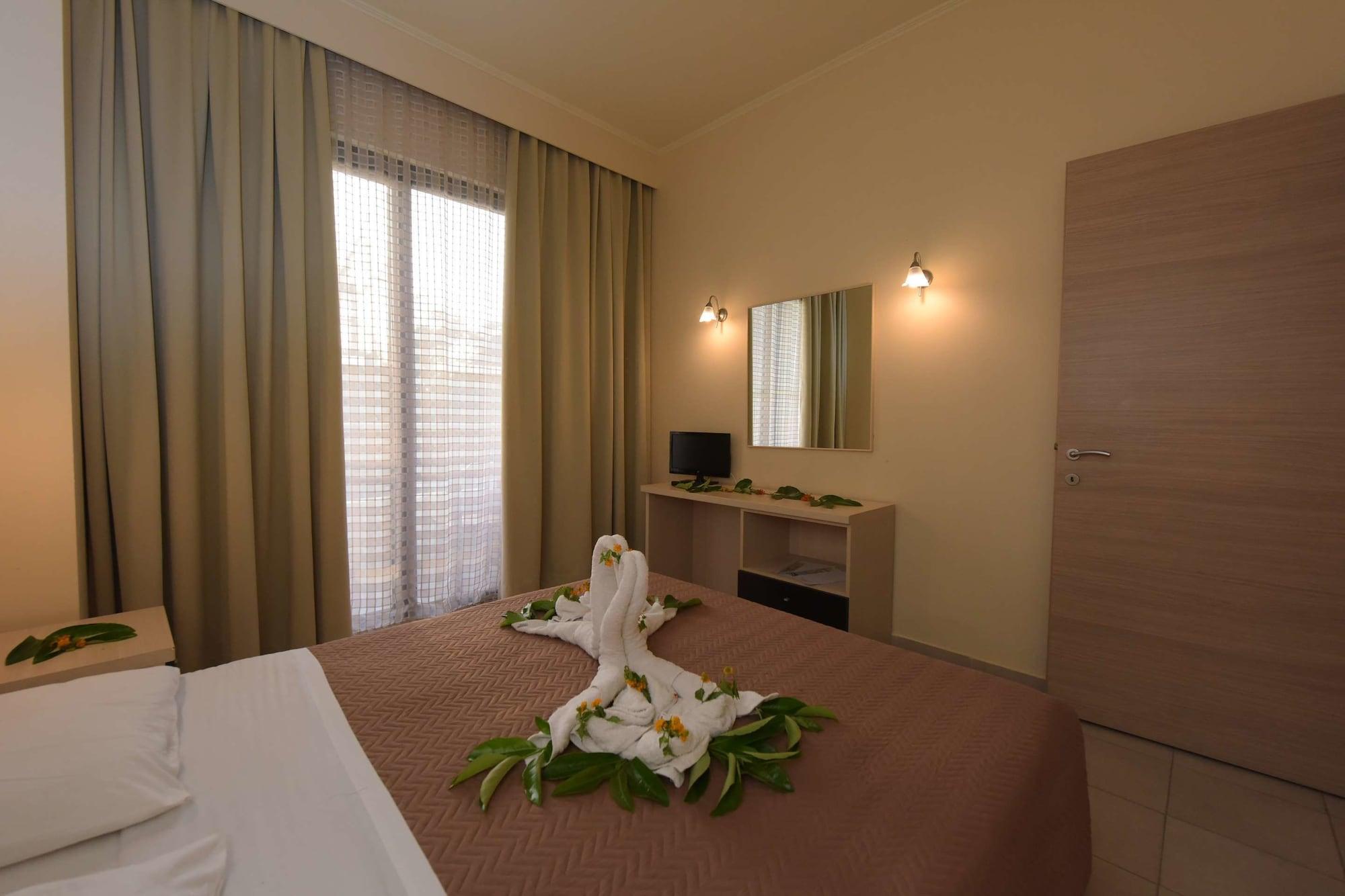 Santa Helena Hotel Ялисос Екстериор снимка
